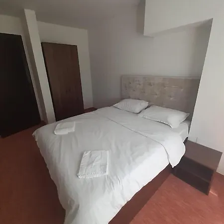 Πανσιόν Navigator House Cluj Napoca Κλουζ-Ναπόκα